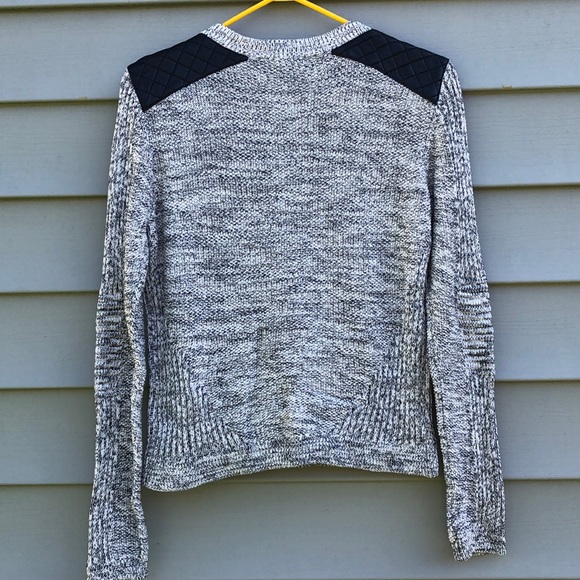 H&M sweater w vegan faux leather shoulder accents - Picture 8 of 8